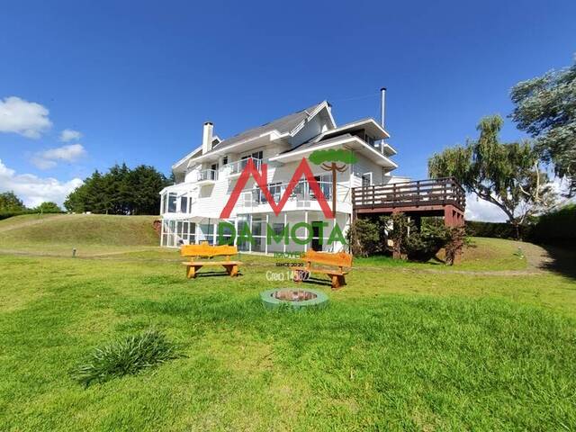 #374 - Casa para Venda em Campos do Jordão - SP