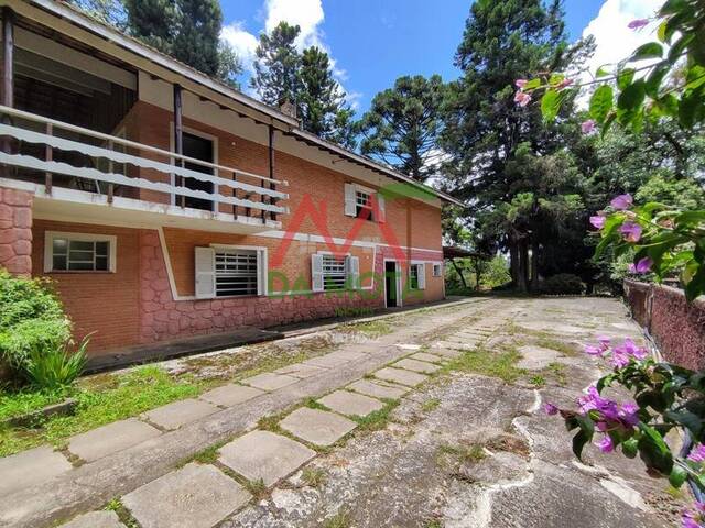 #536 - Casa para Venda em Campos do Jordão - SP - 2